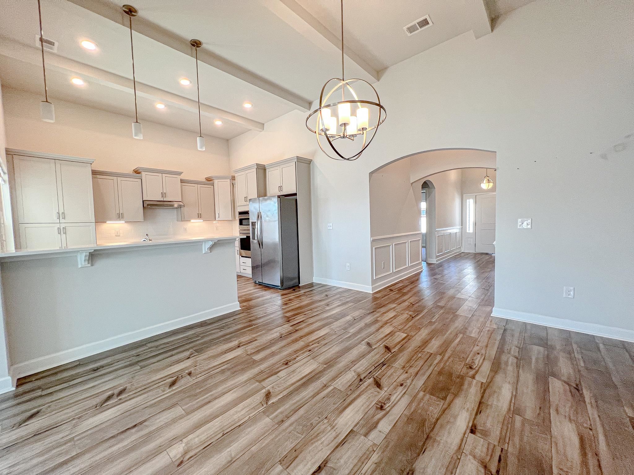 523 Fanciful Way
