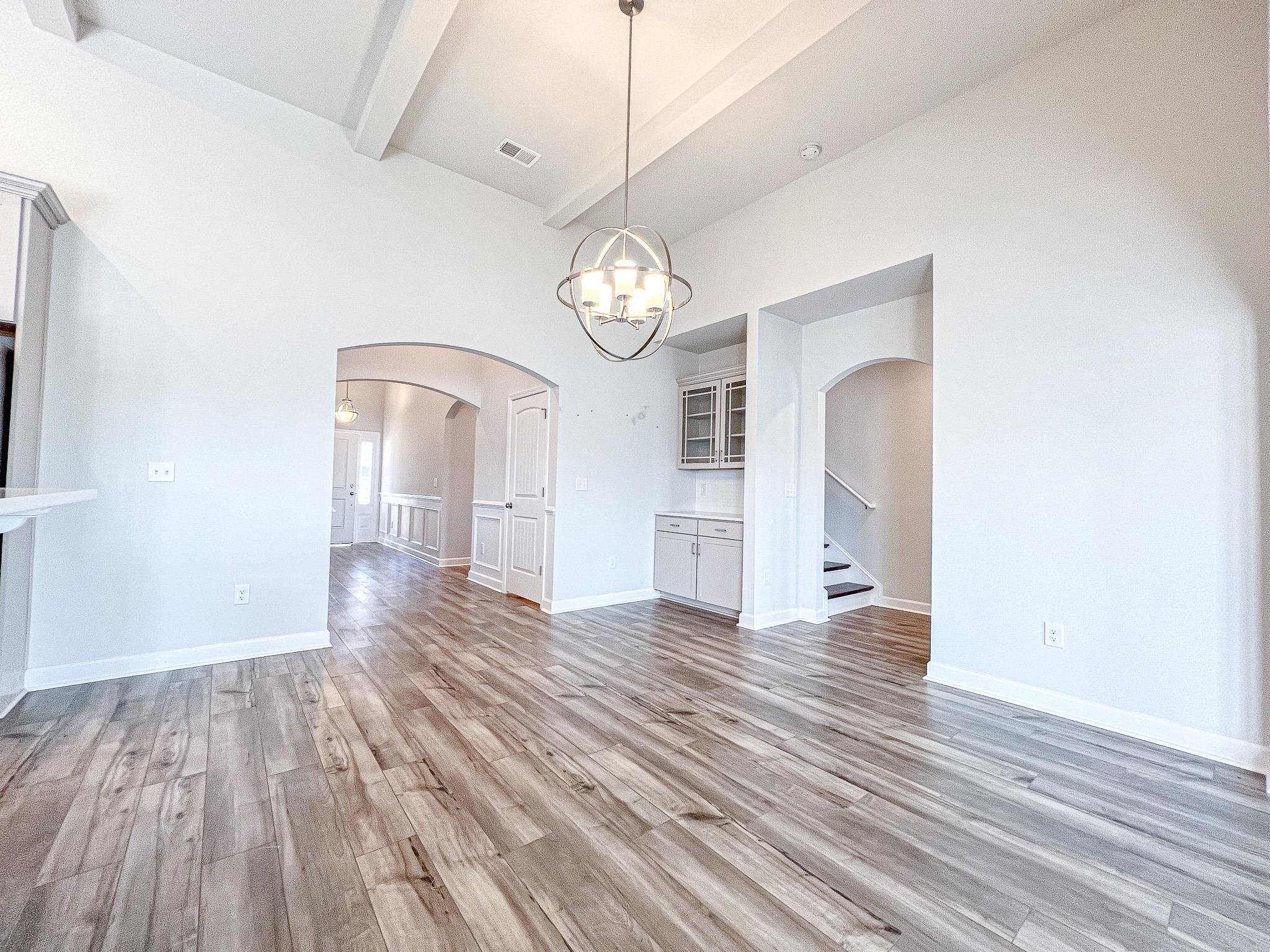 523 Fanciful Way