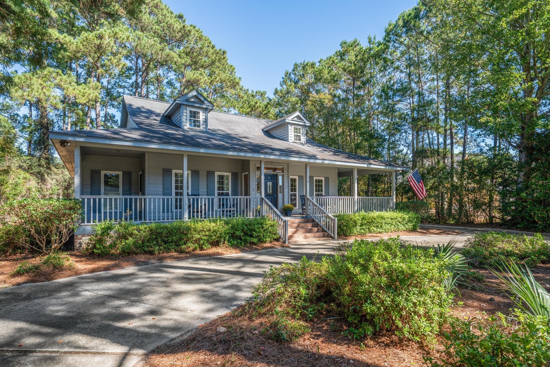 90 Parkview Dr.