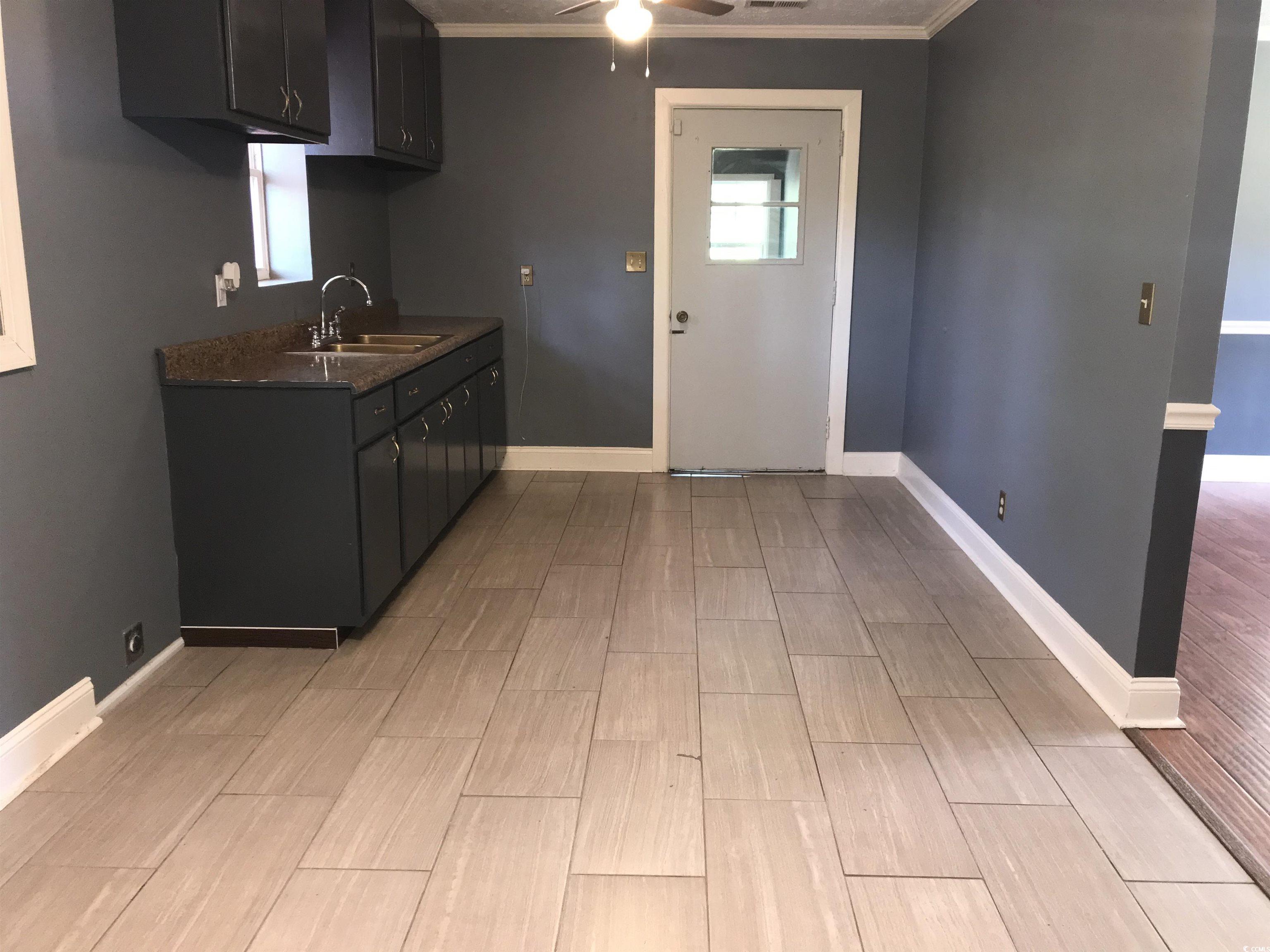 3110 Pinewood Dr.