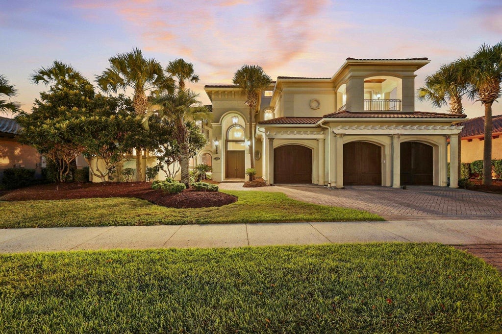 Photo of 1549 Serena Dr, Myrtle Beach, SC 29579 (MLS # 2623158)