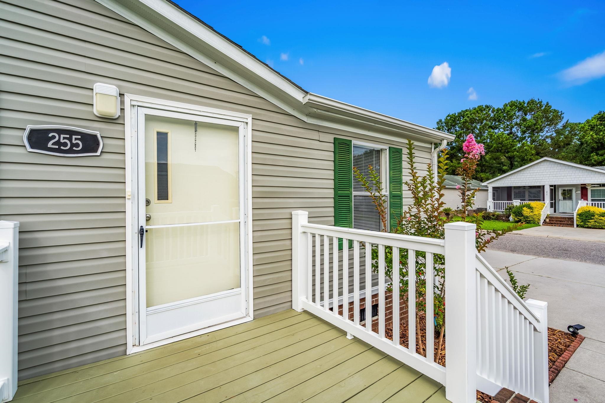 255 Iroquis Trail