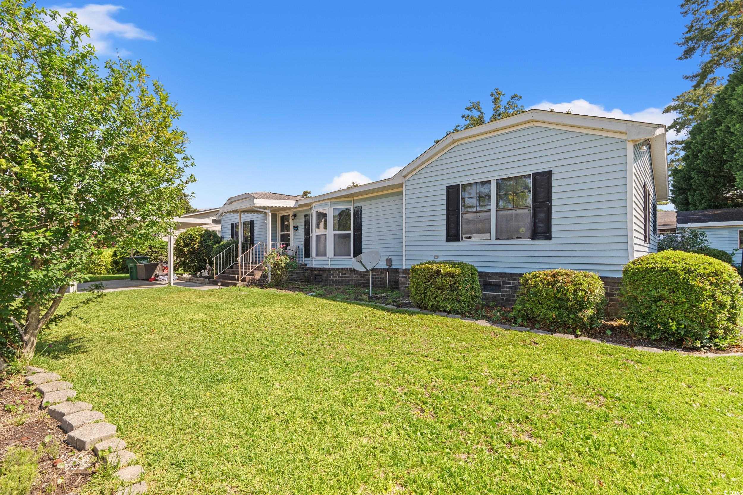 1715 Clubhouse Dr.