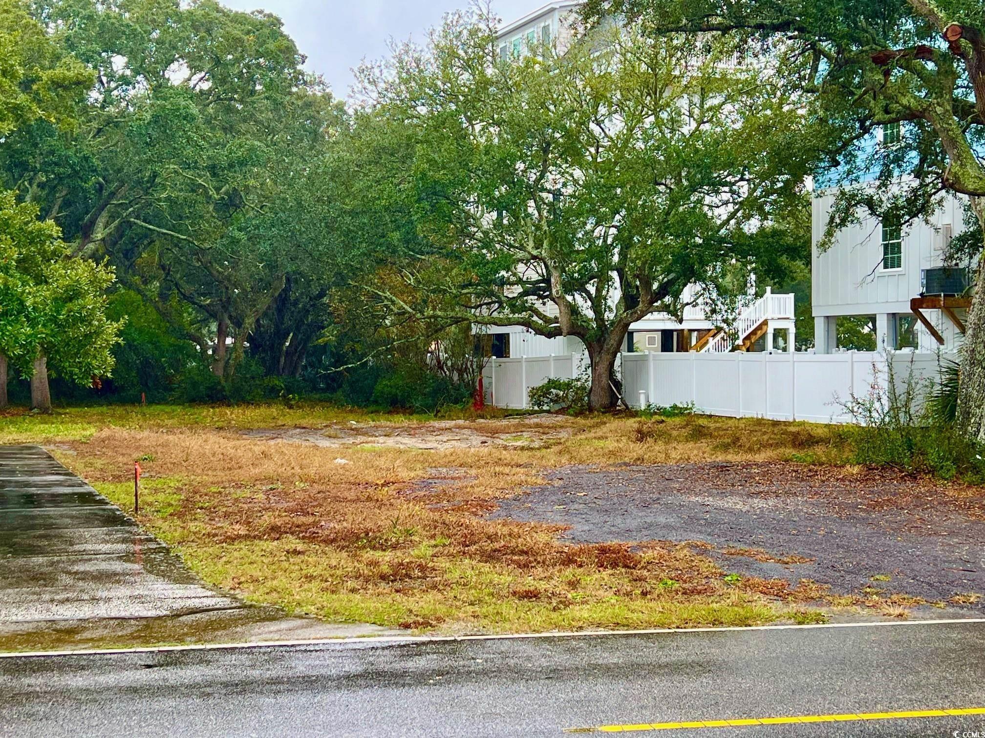 121B 16th Ave. N