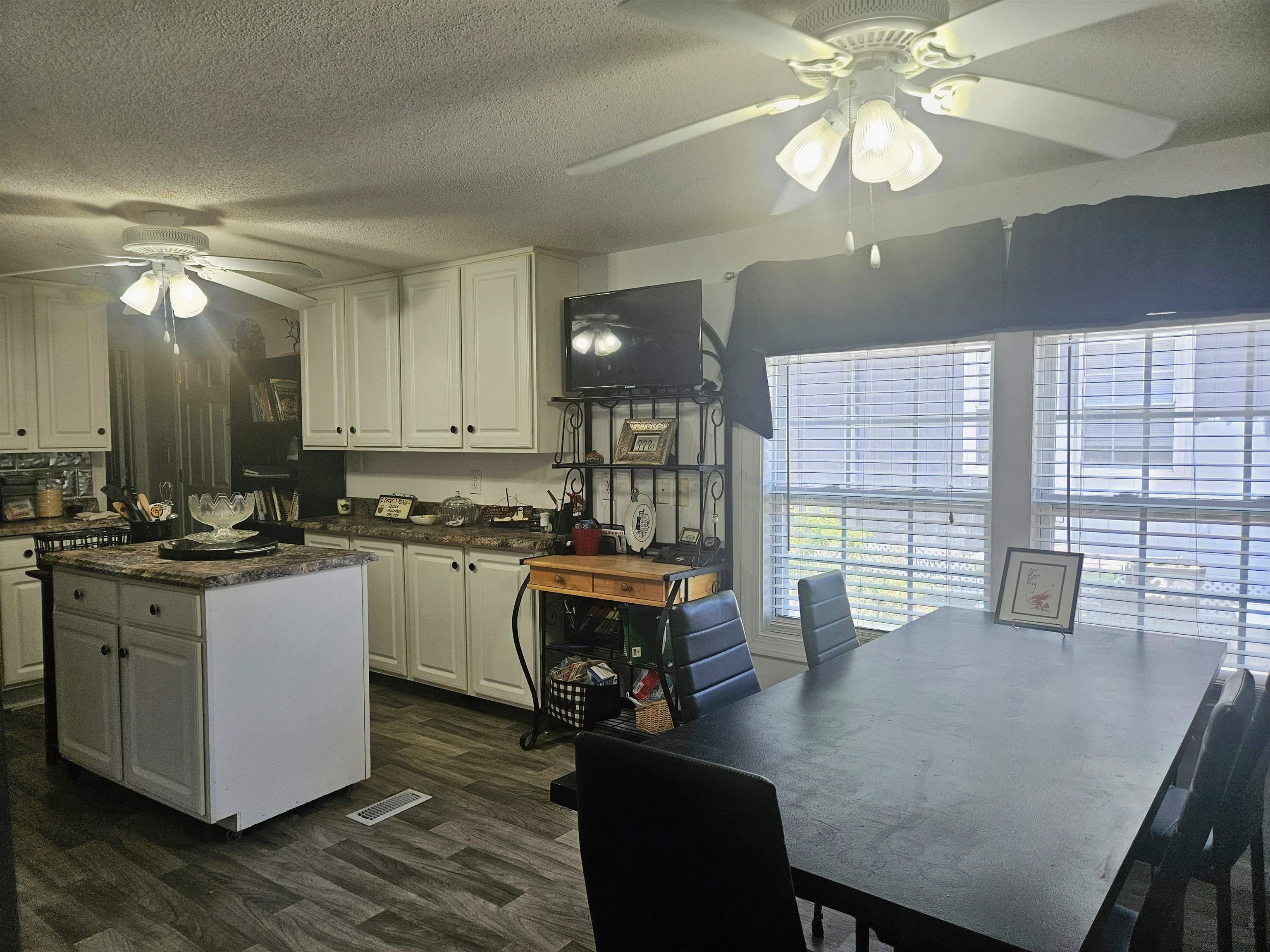 2098 Jacana Dr.