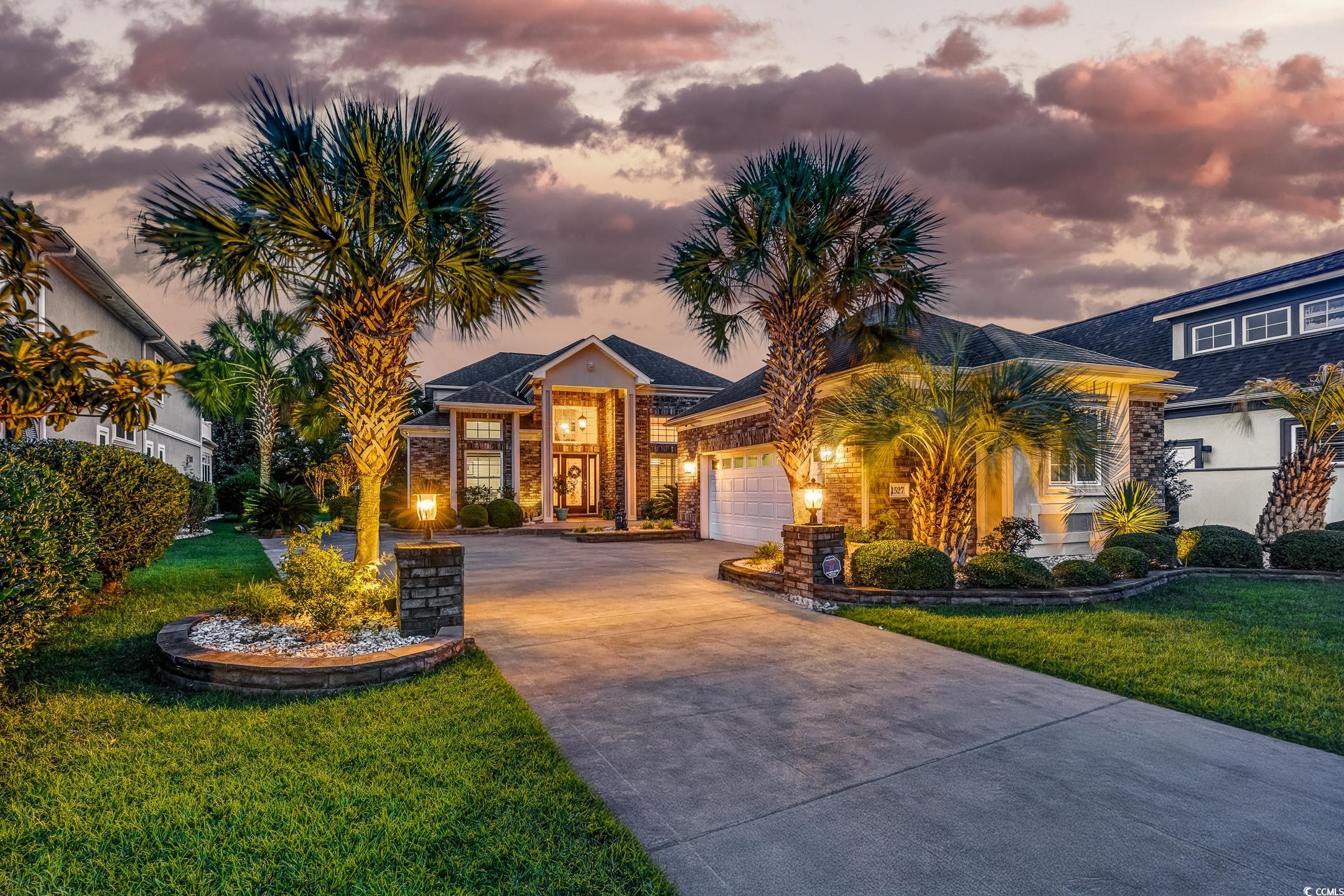 1527 Biltmore Dr.