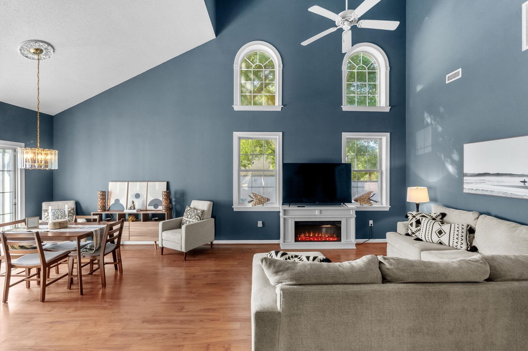 4305 Windy Heights Dr.