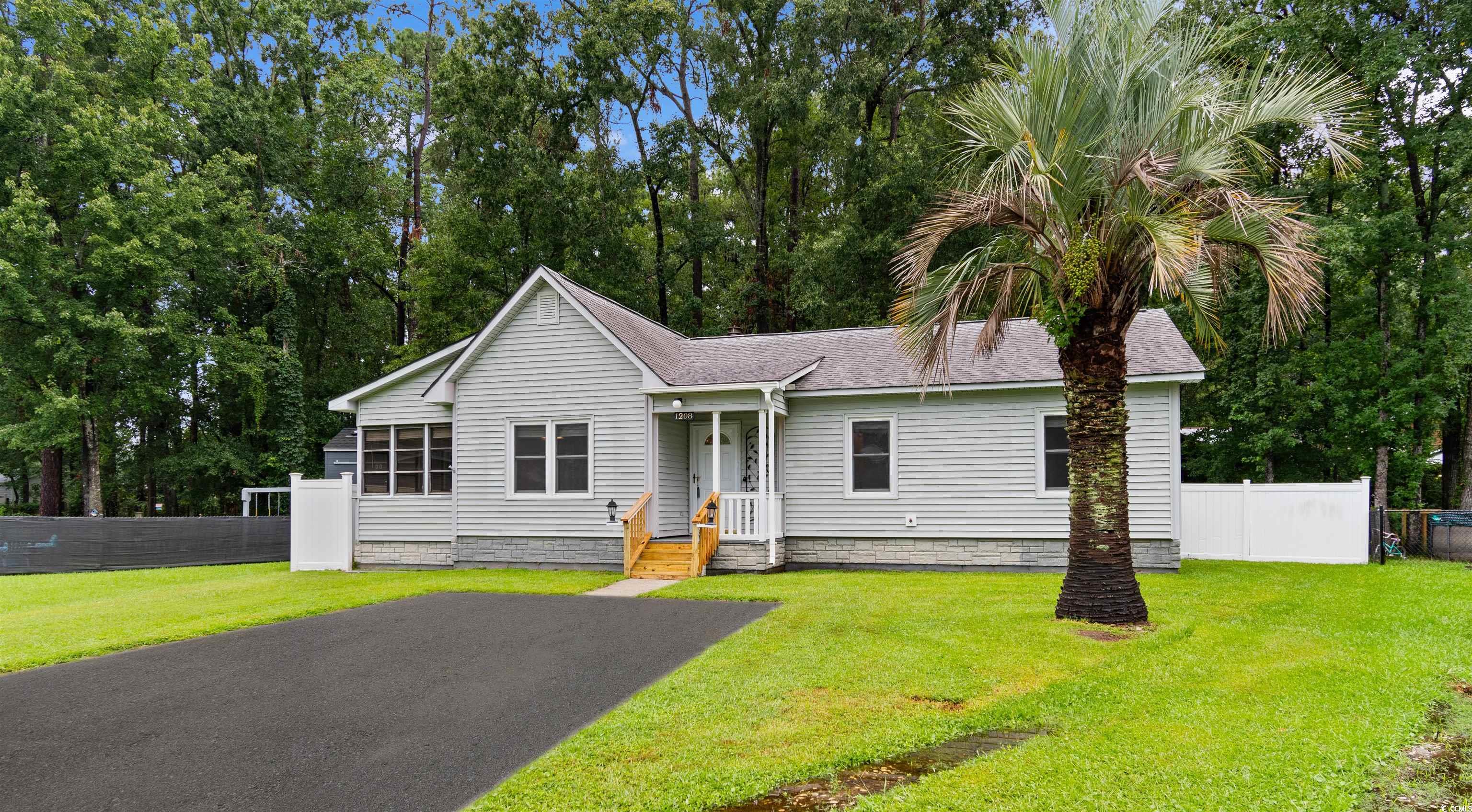 1208 Mackie Circle