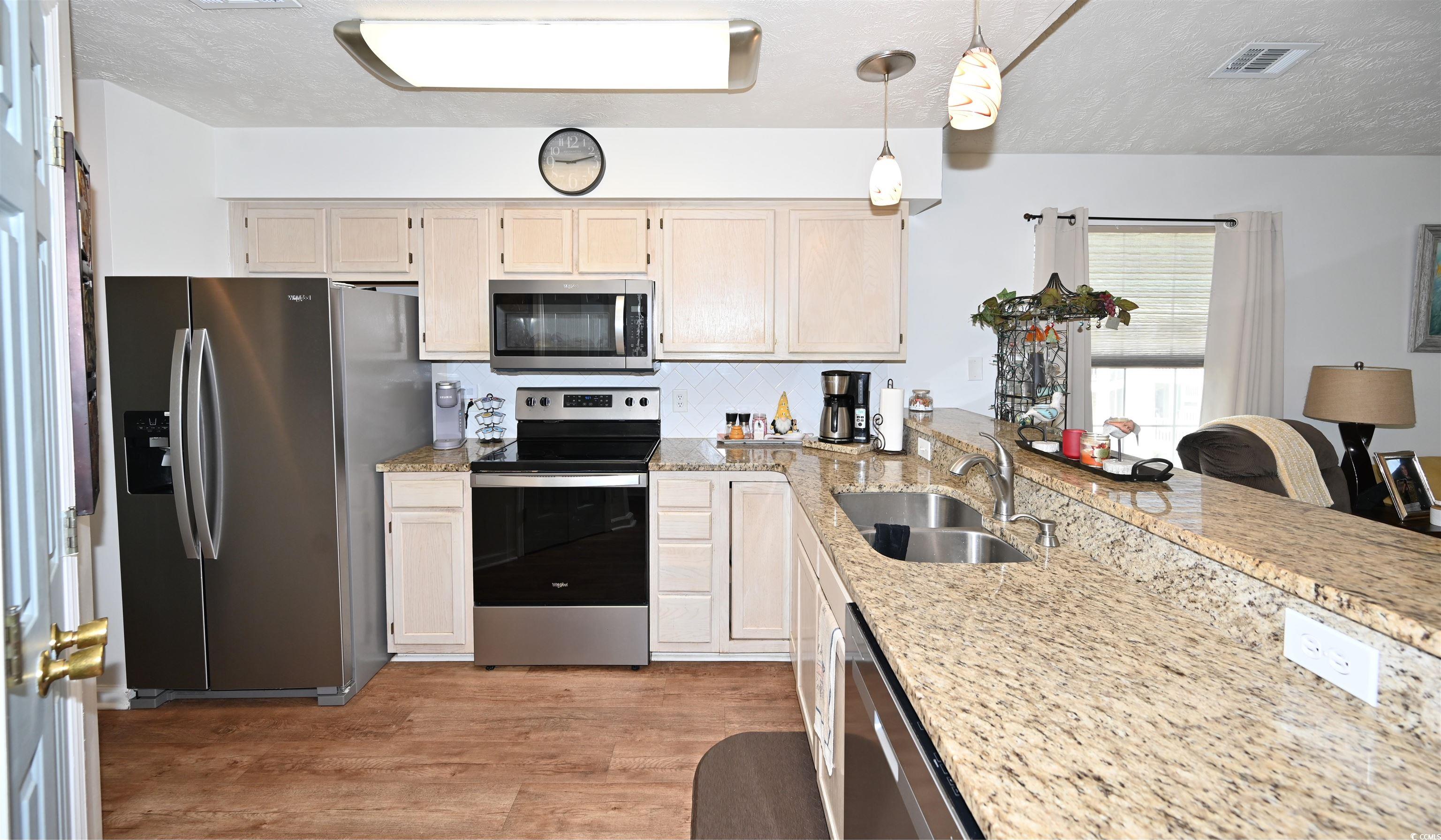 697 Tupelo Ln. 24G