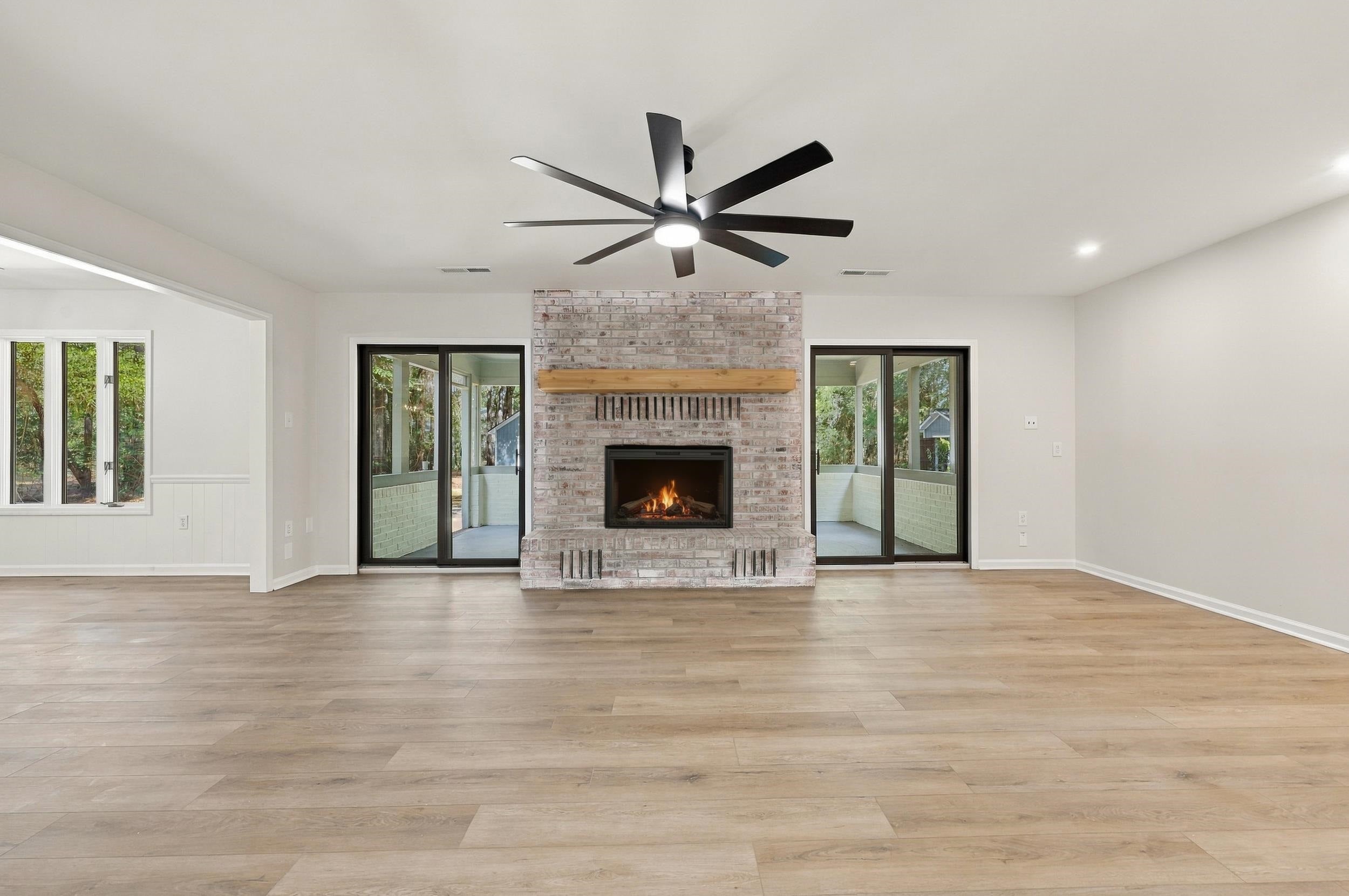 230 Arcadia Rd.