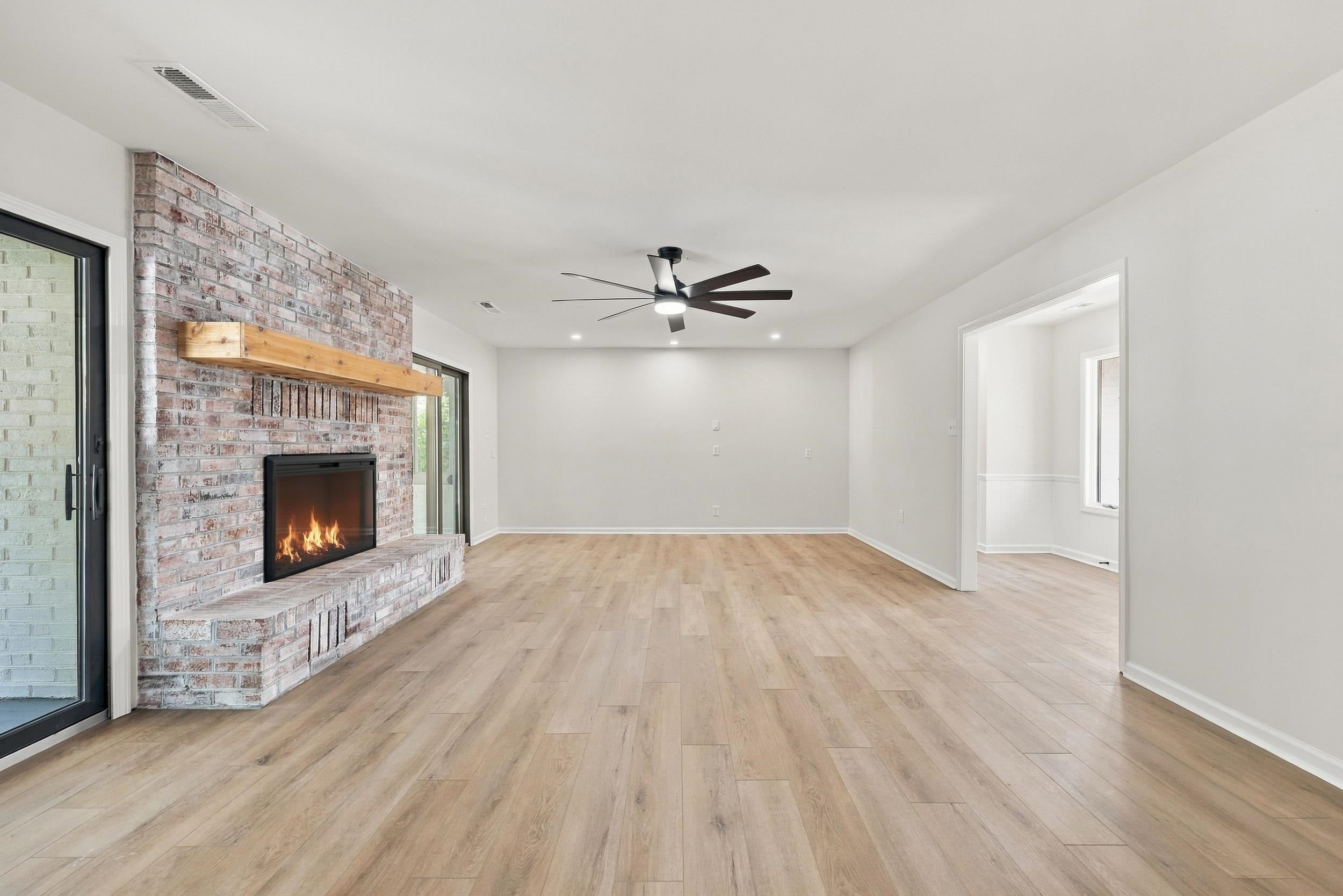 230 Arcadia Rd.