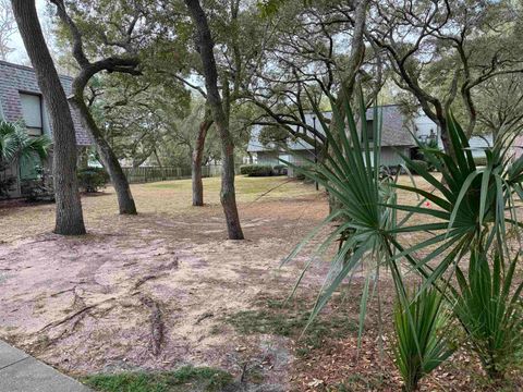 A home in Pawleys Island