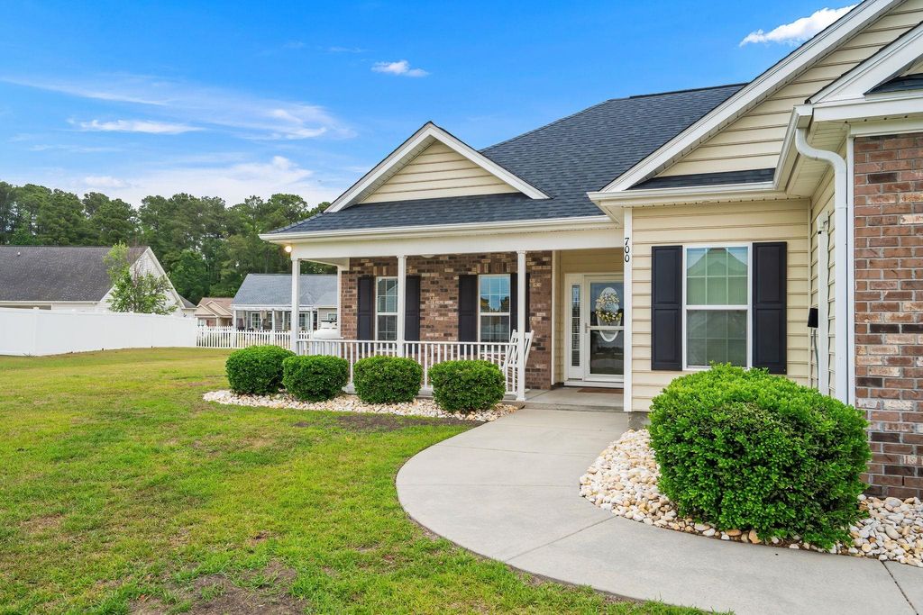 Photo of 700 Weston Dr, Conway, SC 29526 (MLS # 2610928)