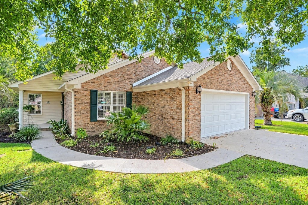 Photo of 16 Wild Flower Trail, Pawleys Island, SC 29585 (MLS # 2622296)