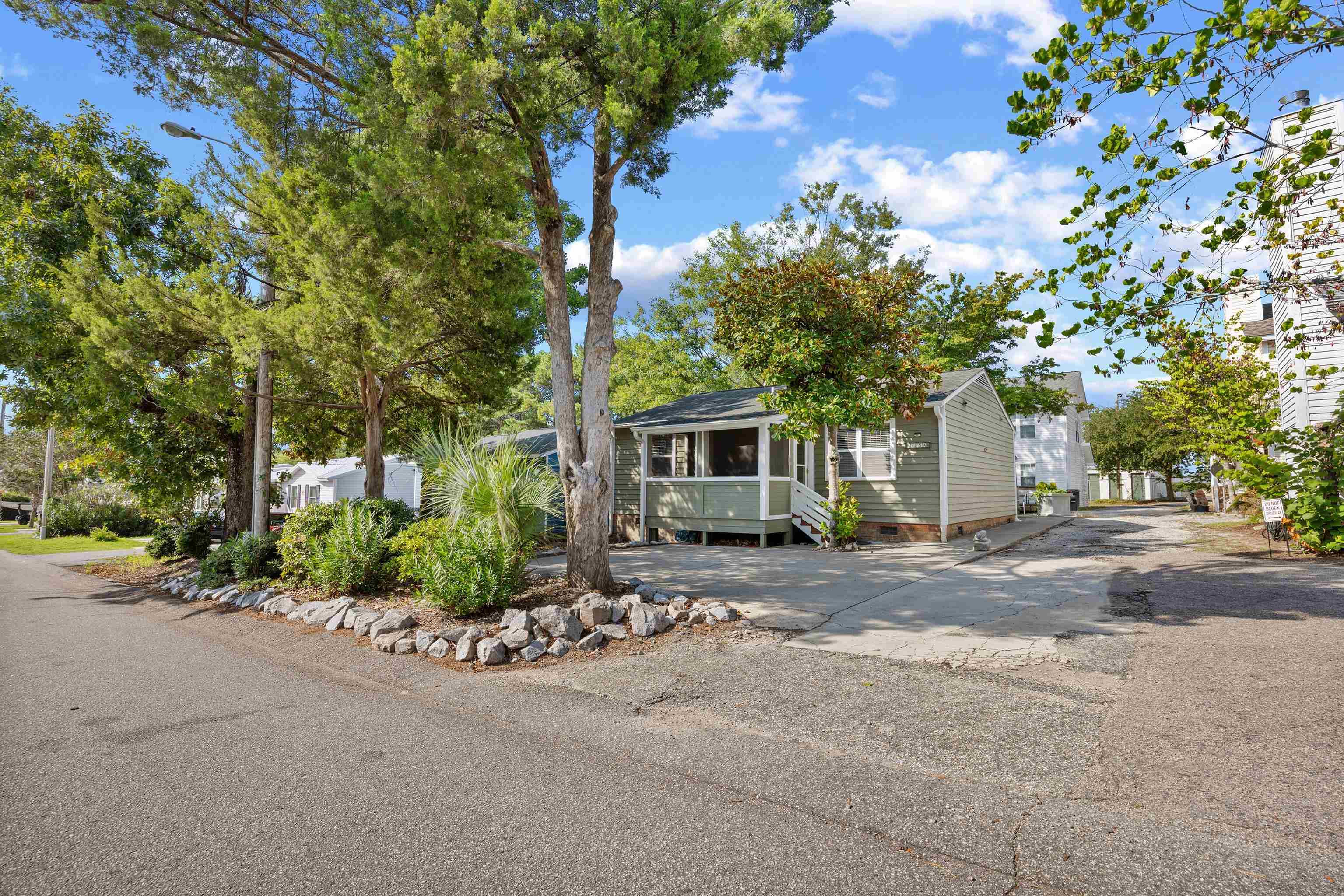 715 3rd Ave. S