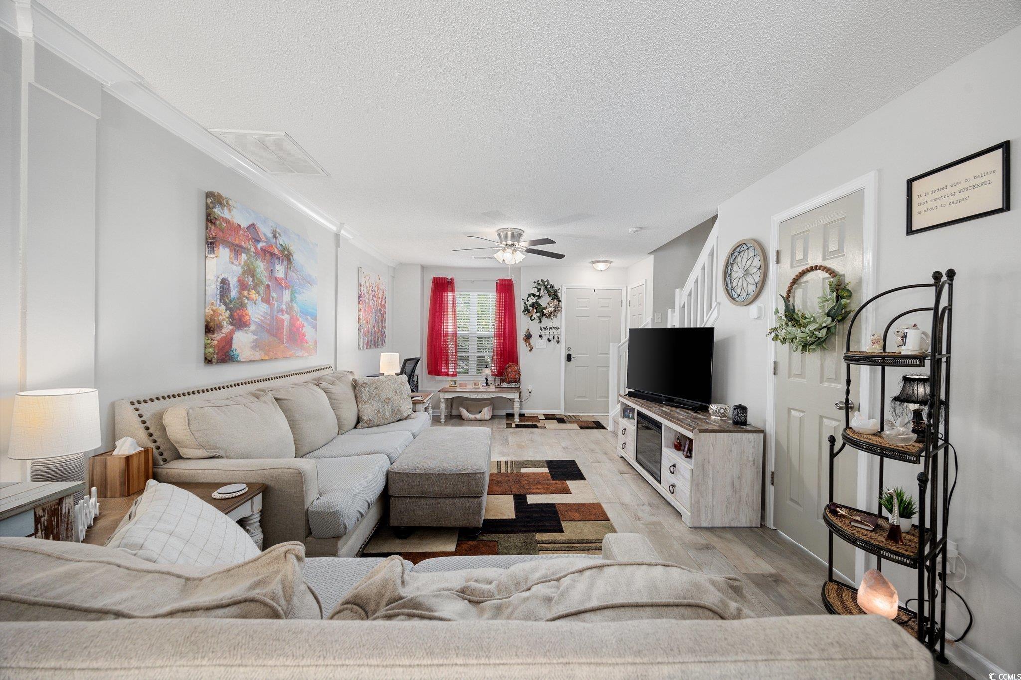 807 Wilshire Ln. 807