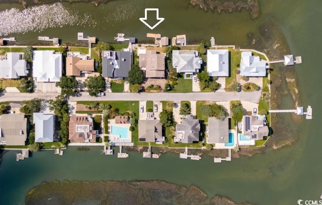 Photo of 75 Marsh Hen Dr, Pawleys Island, SC 29585 (MLS # 2520533)