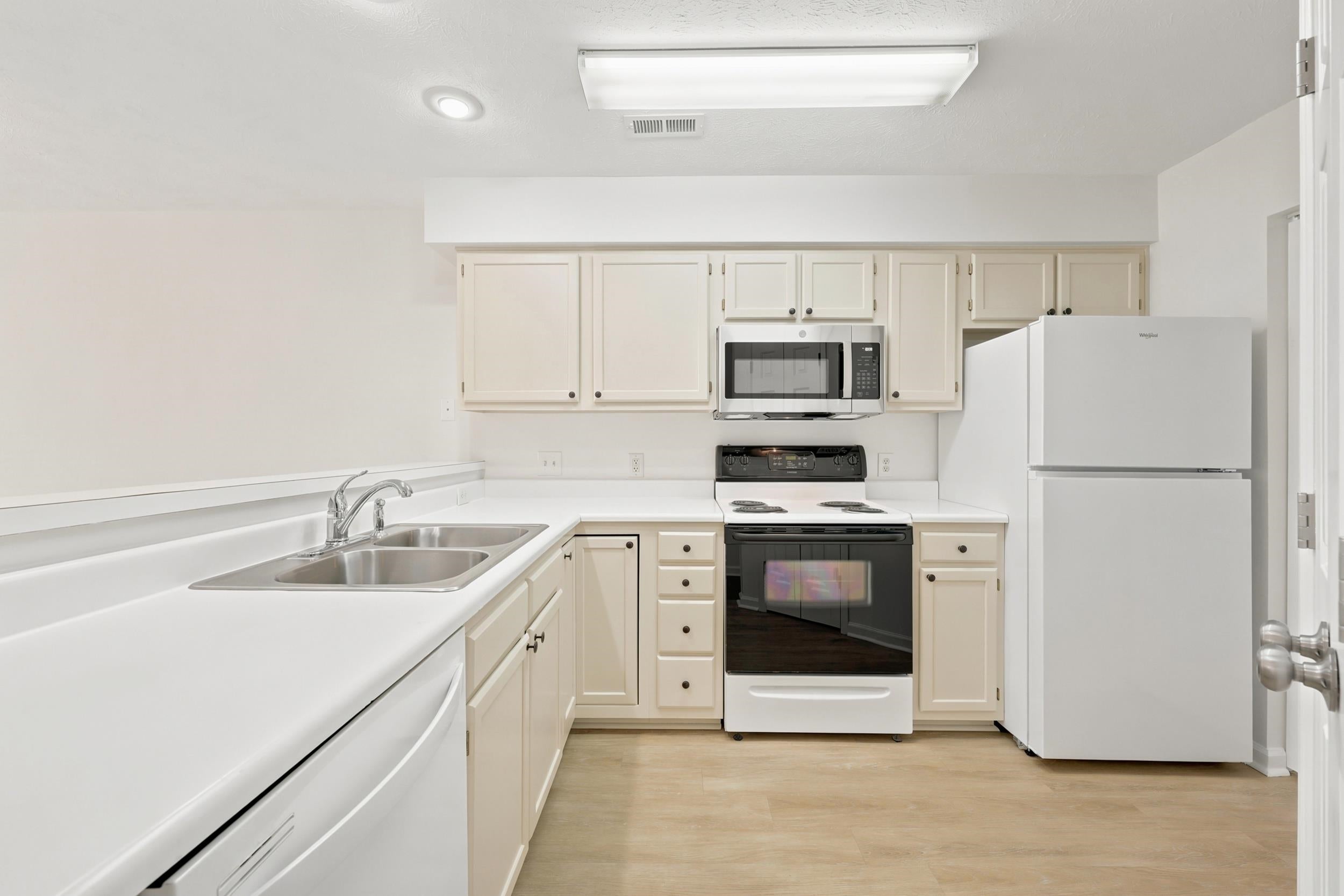 461 Red River Ct. 36E