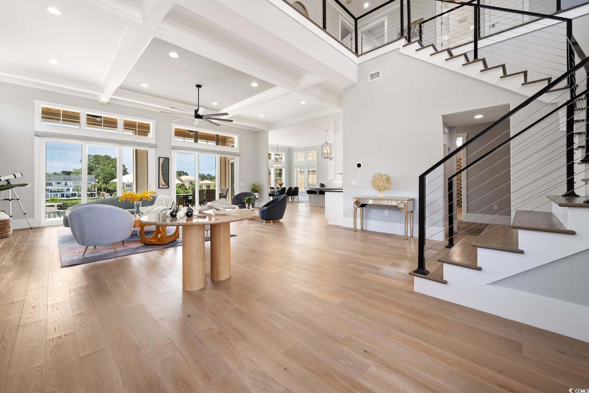900 Waterton Ave.
