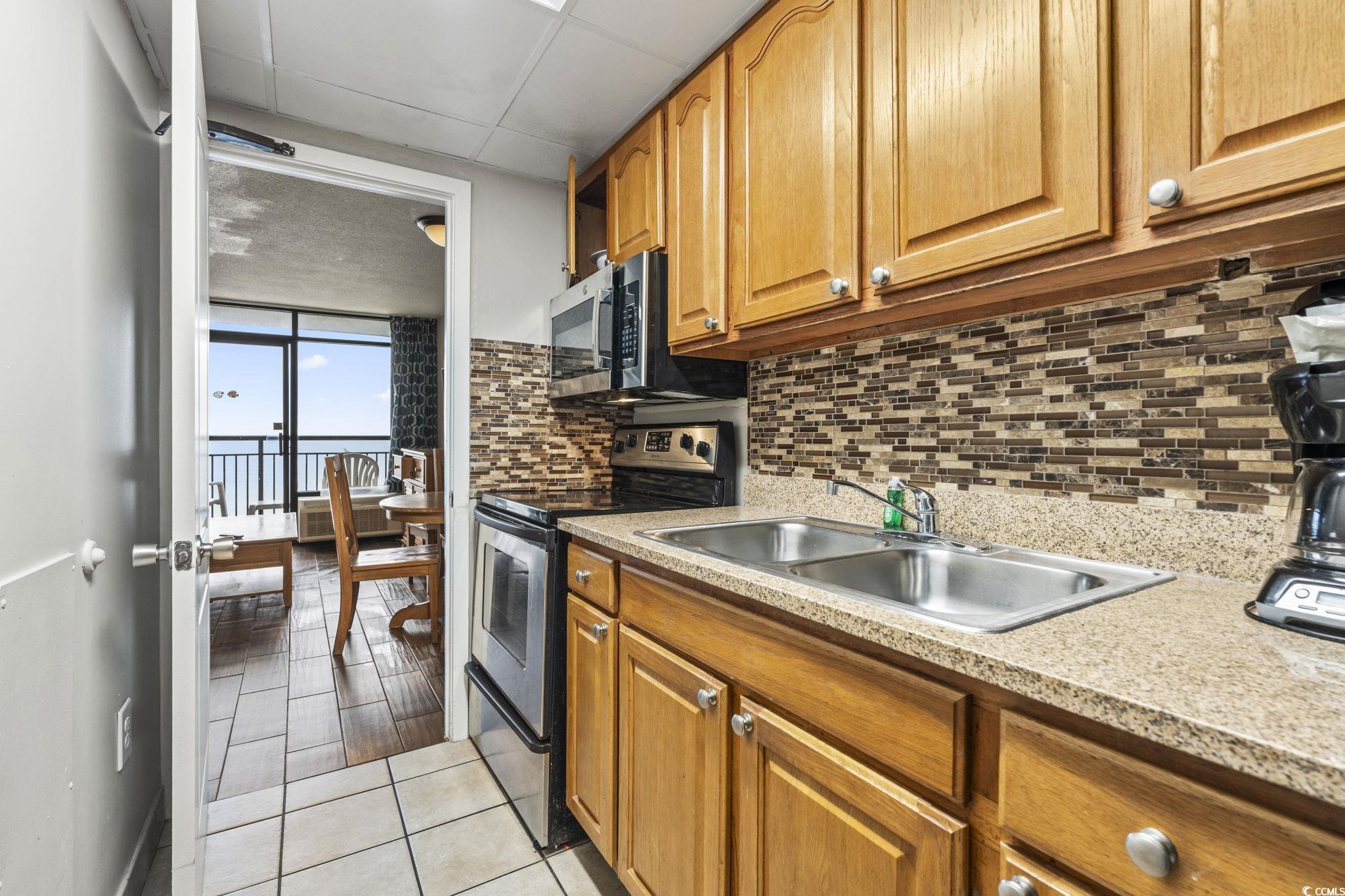 6804 N Ocean Blvd. 1121
