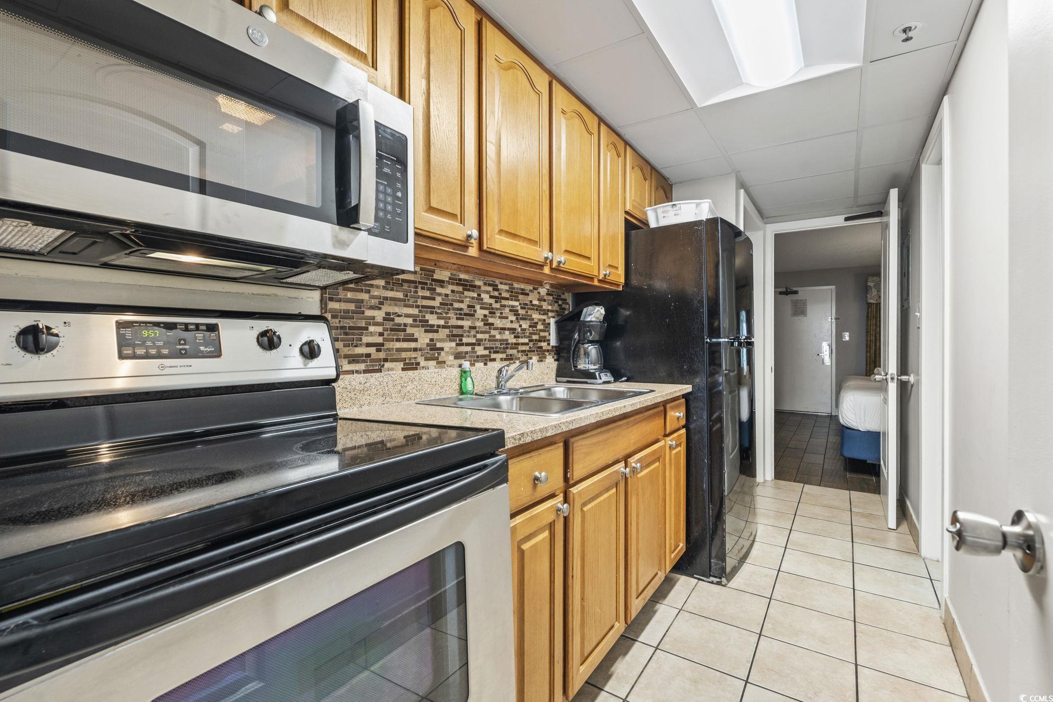 6804 N Ocean Blvd. 1121