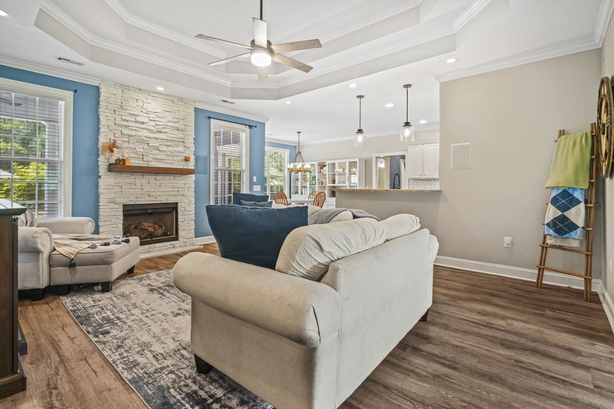 2589 Long Avenue Ext.