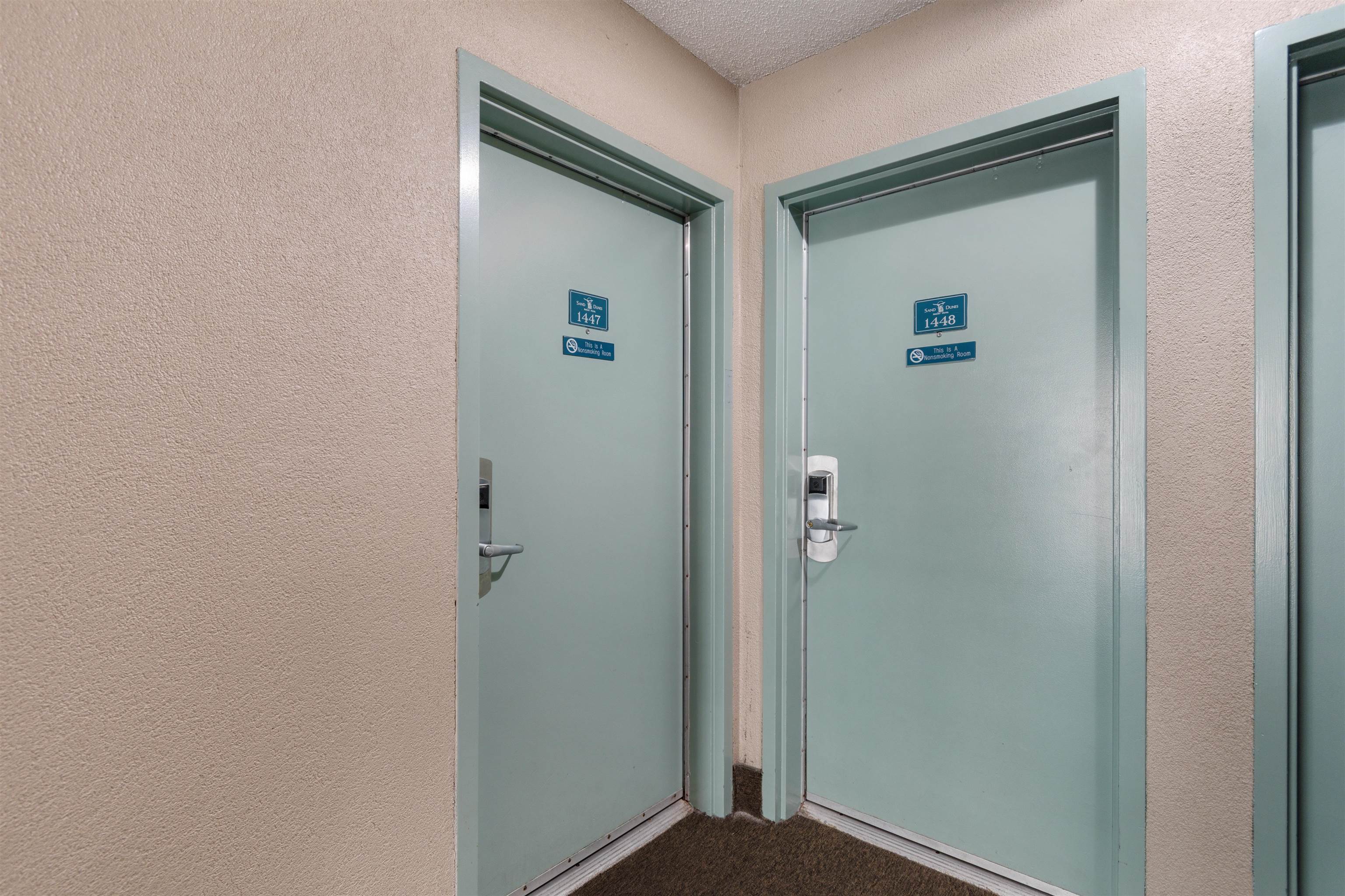 202 73rd Ave. N 1447/1448