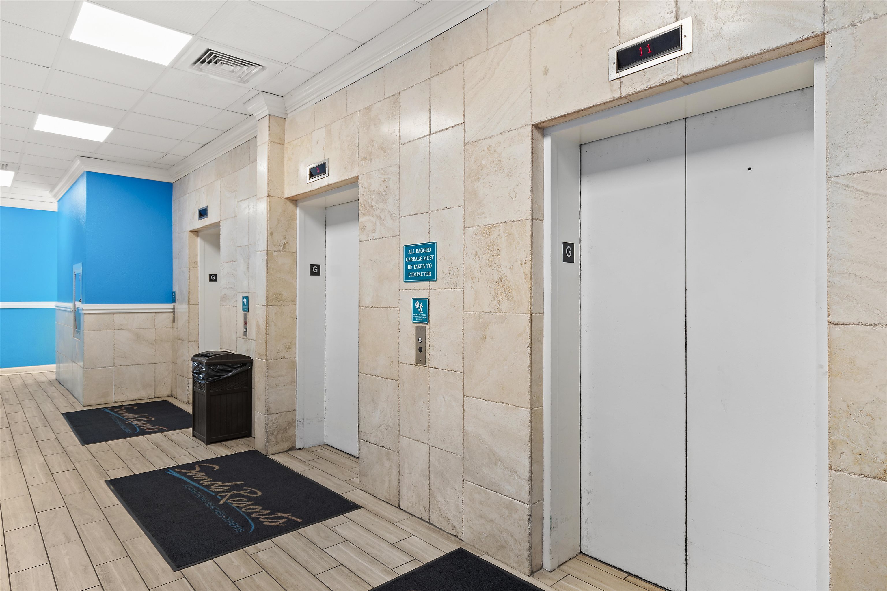 202 73rd Ave. N 1447/1448