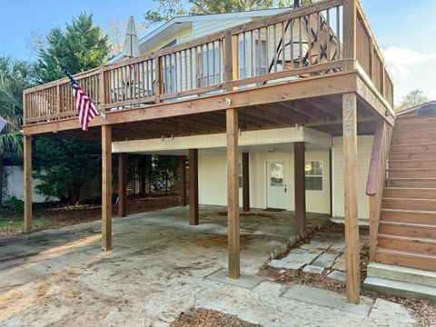 A home in Surfside Beach