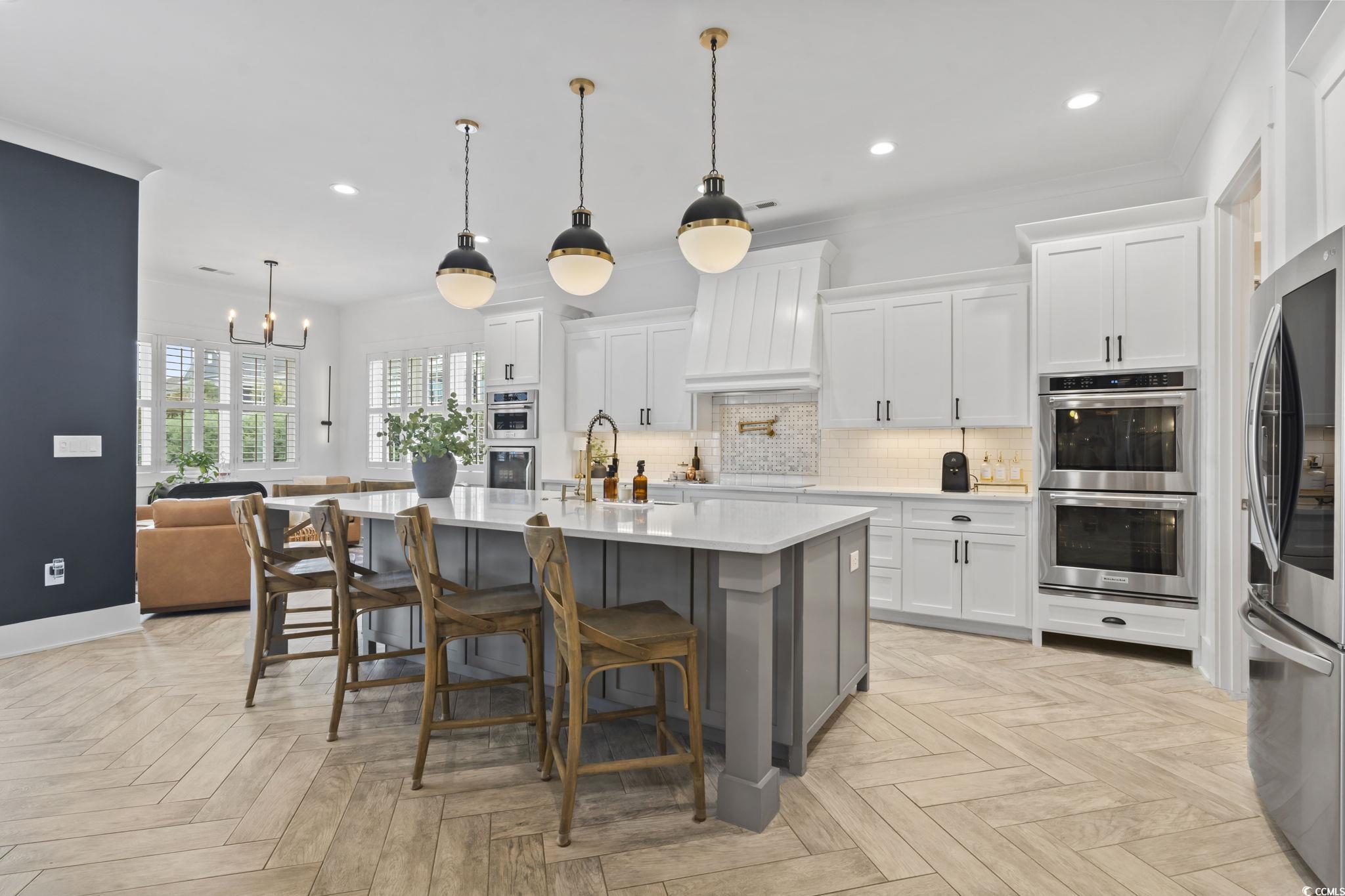 1100 Whispering Winds Dr.