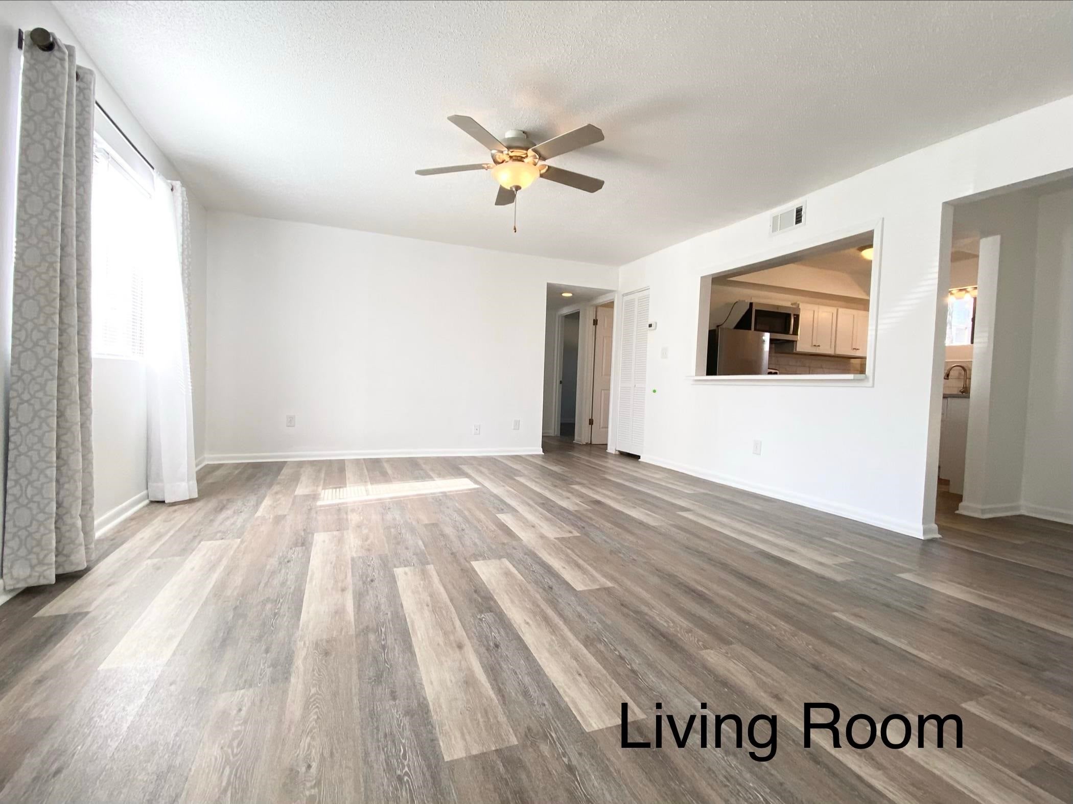 2000 Greens Blvd. 11A