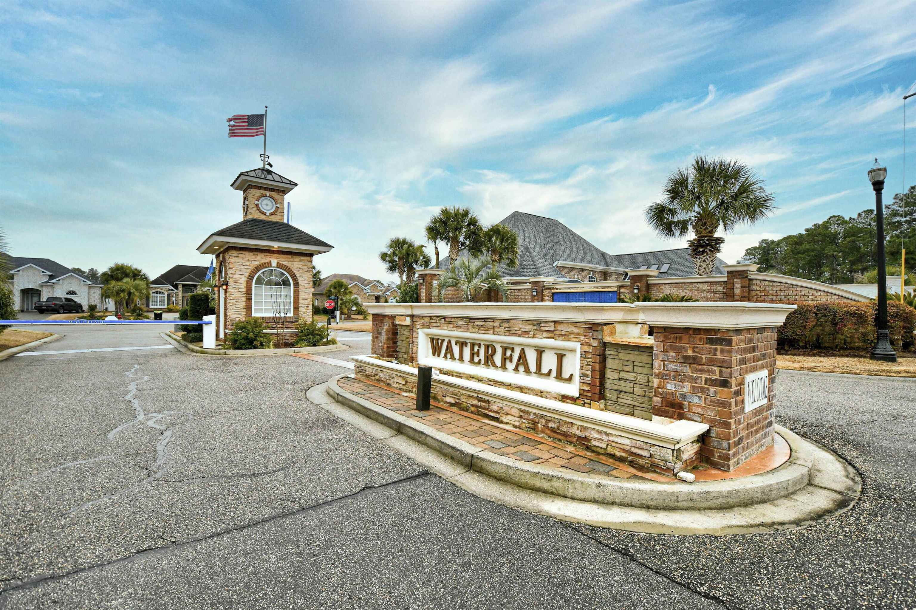 289 Waterfall Circle