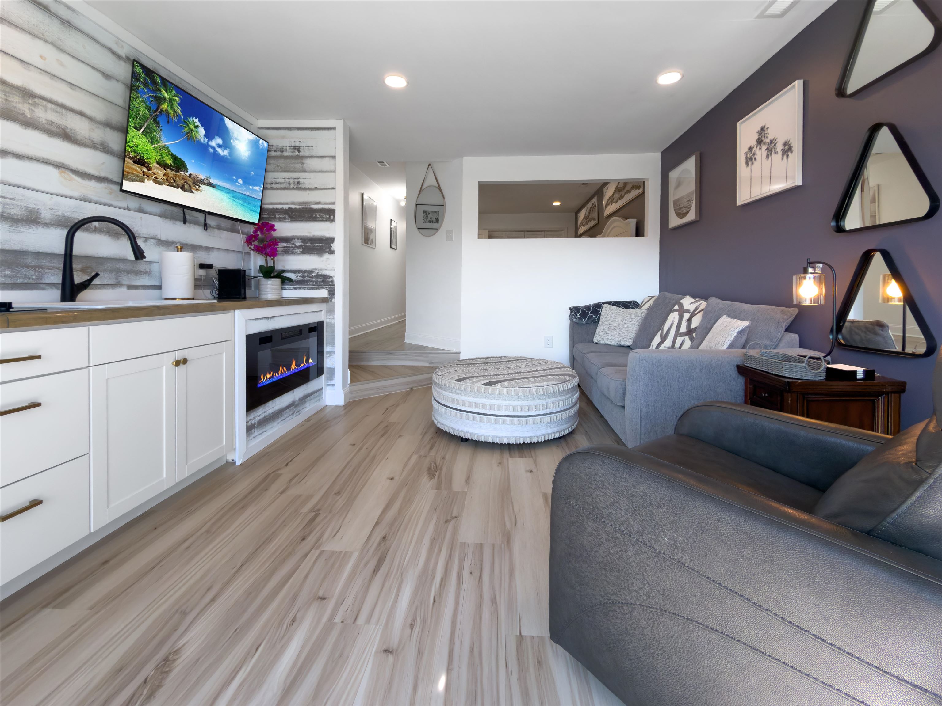 627 N Waccamaw Dr. 209