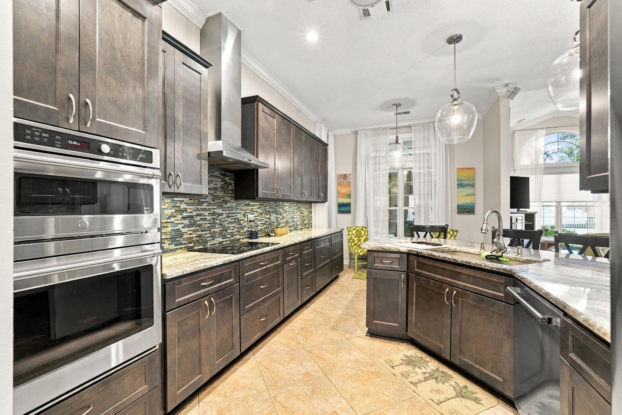 1186 N Blackmoor Dr.