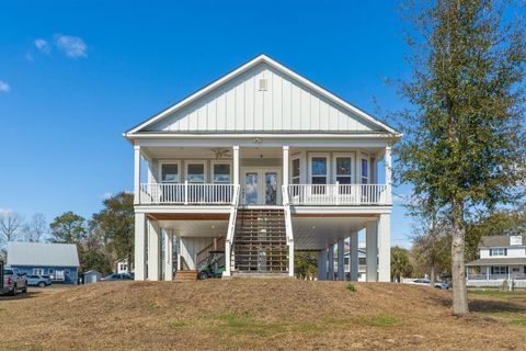400 Elizabeth Dr. Murrells Inlet SC 29576