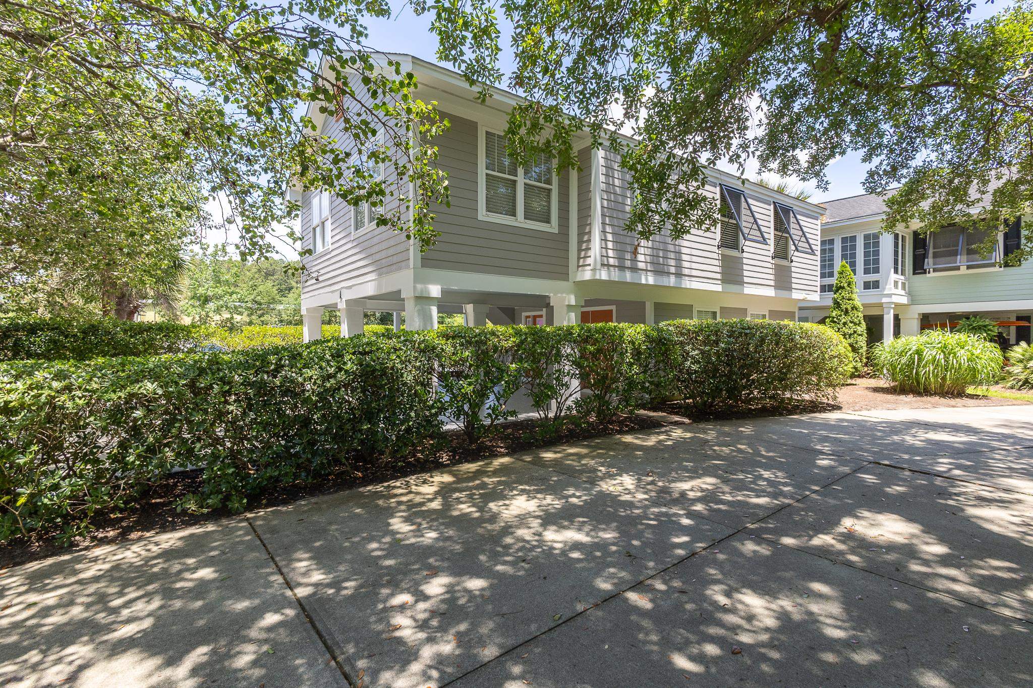 816 11th Ave. N