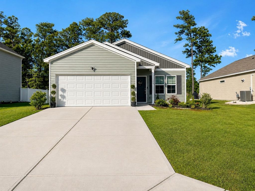 Photo of 228 Averyville Dr, Conway, SC 29526 (MLS # 2611422)