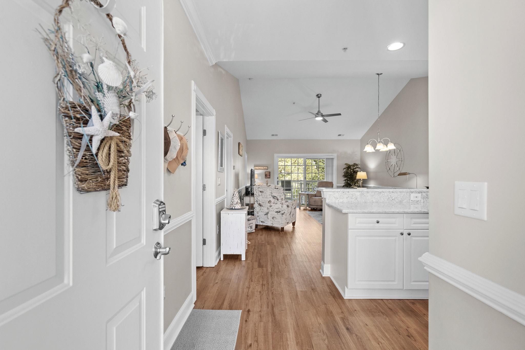 4885 Magnolia Pointe Ln. 304