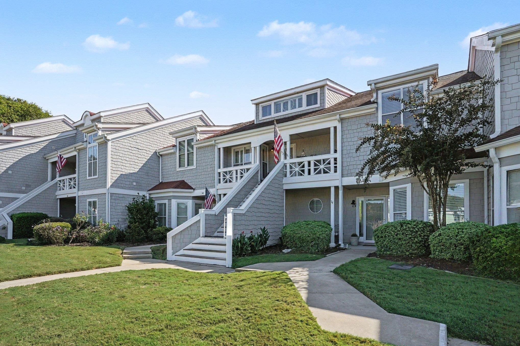 4396 Baldwin Ave. C53