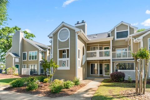 Photo of 900 Courtyard Dr #K8, Myrtle Beach, SC 29577 (MLS # 2610219)