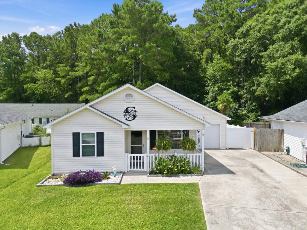 Photo of 7996 Short Needle Ct, Murrells Inlet, SC 29576 (MLS # 2616165)