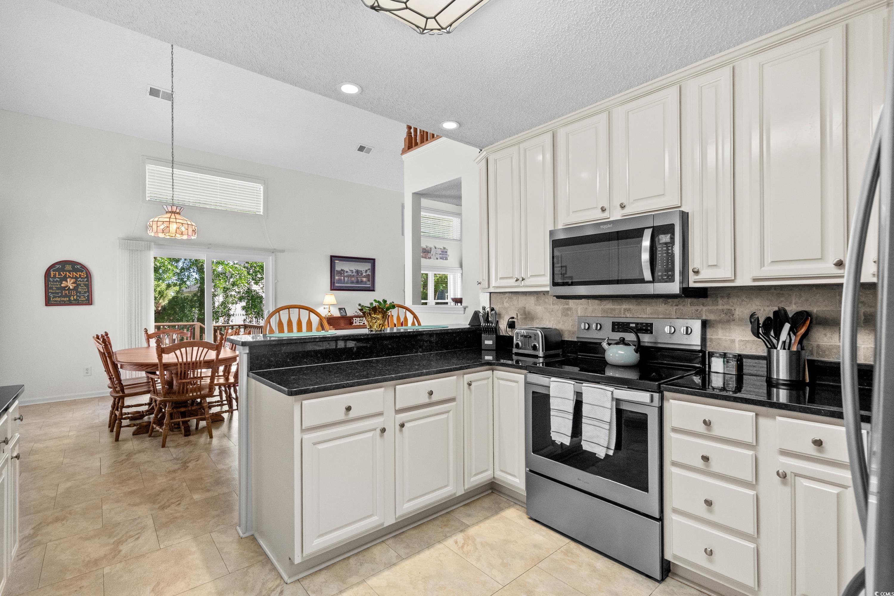 527 Bay Drive Ext.