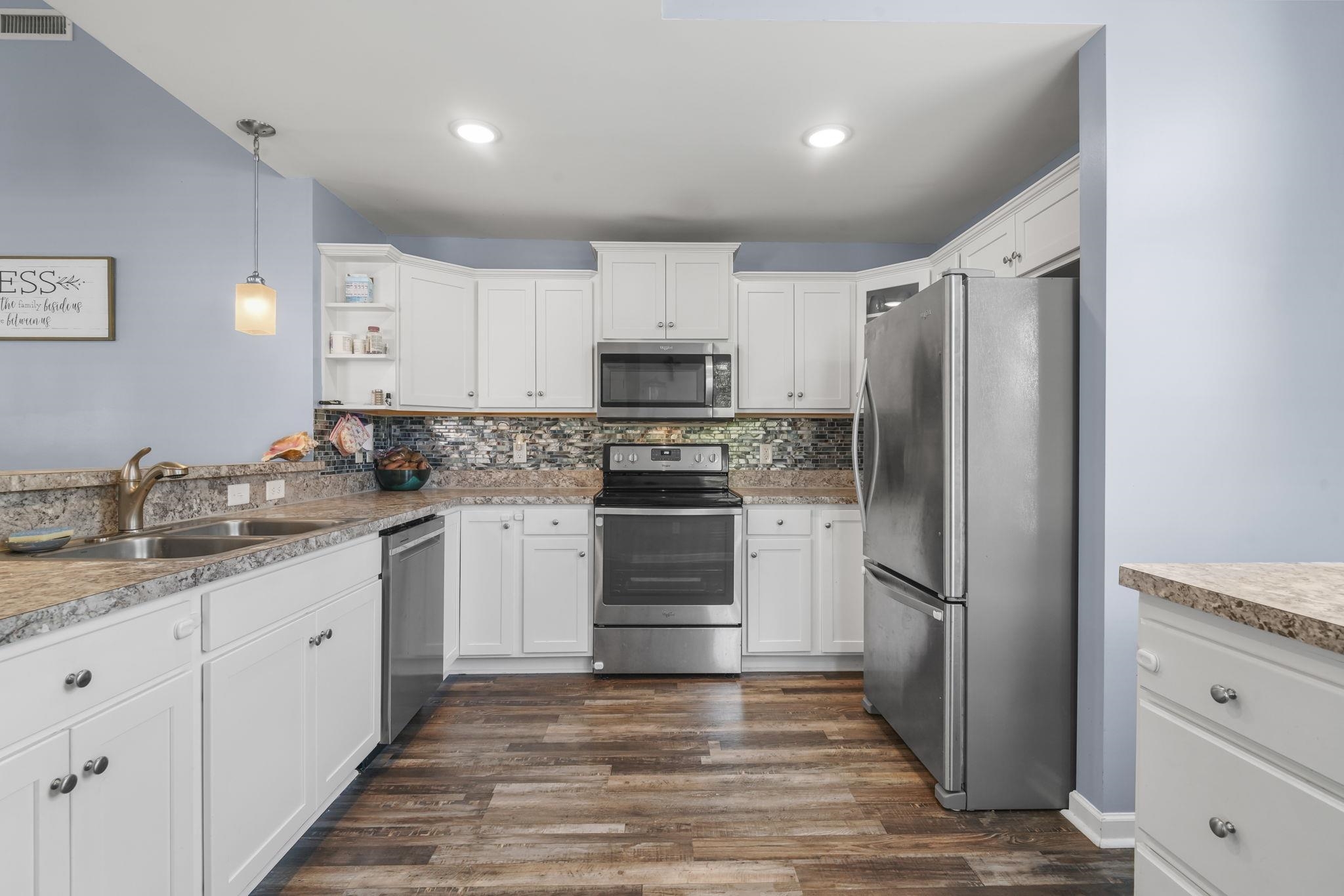 6617 Cinnamon Fern Ln.