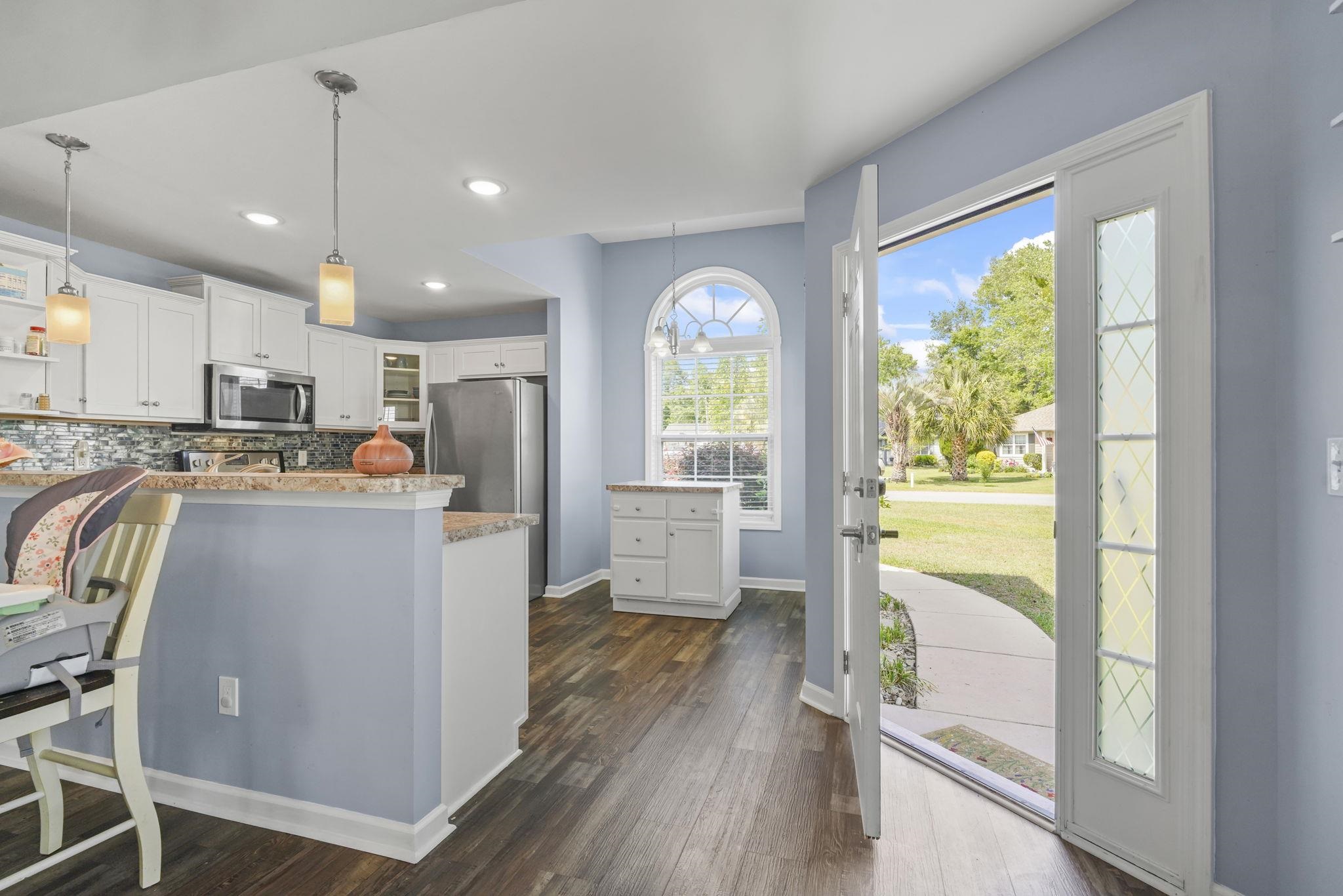 6617 Cinnamon Fern Ln.