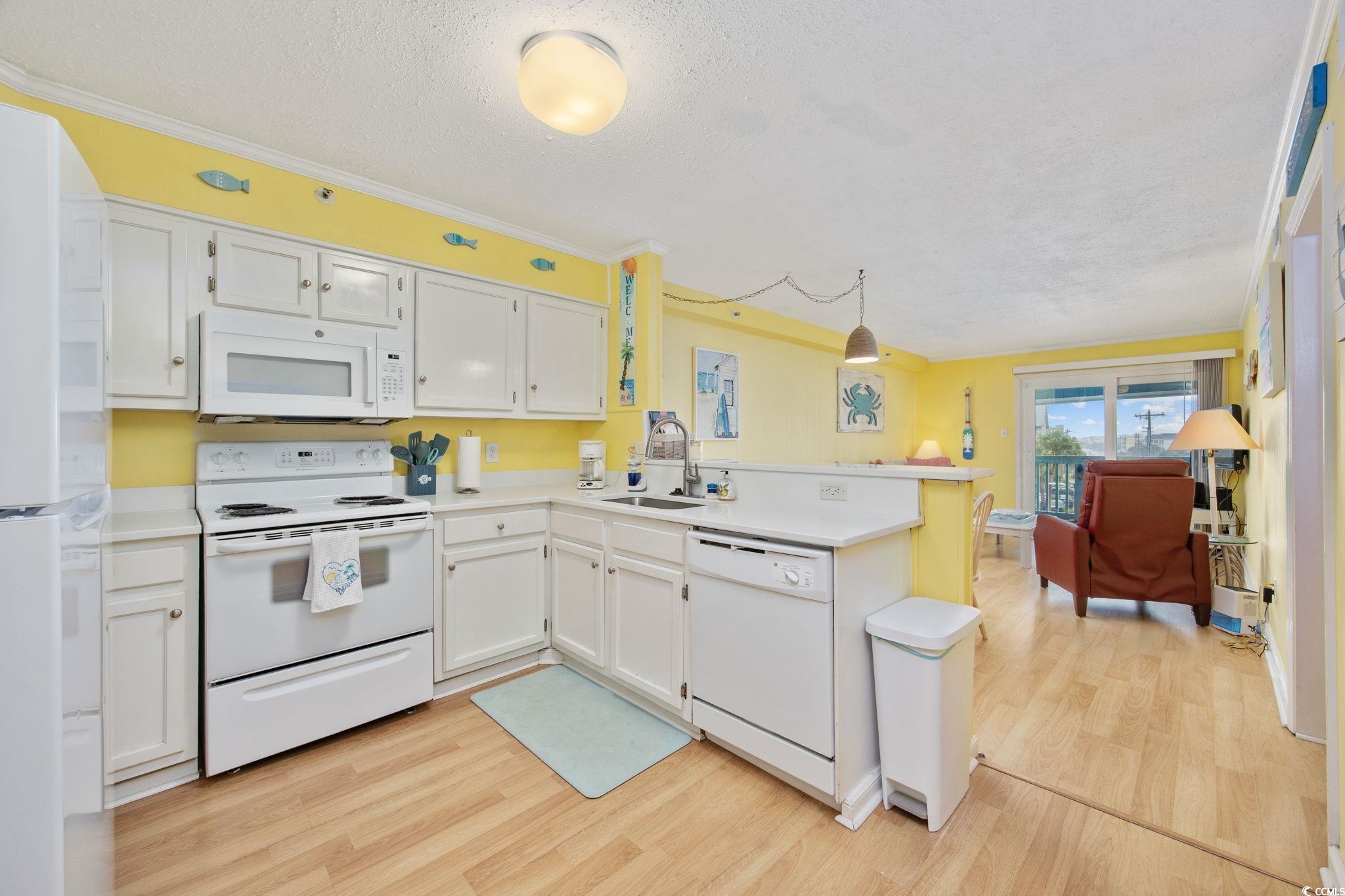 720 Waccamaw Dr. 301