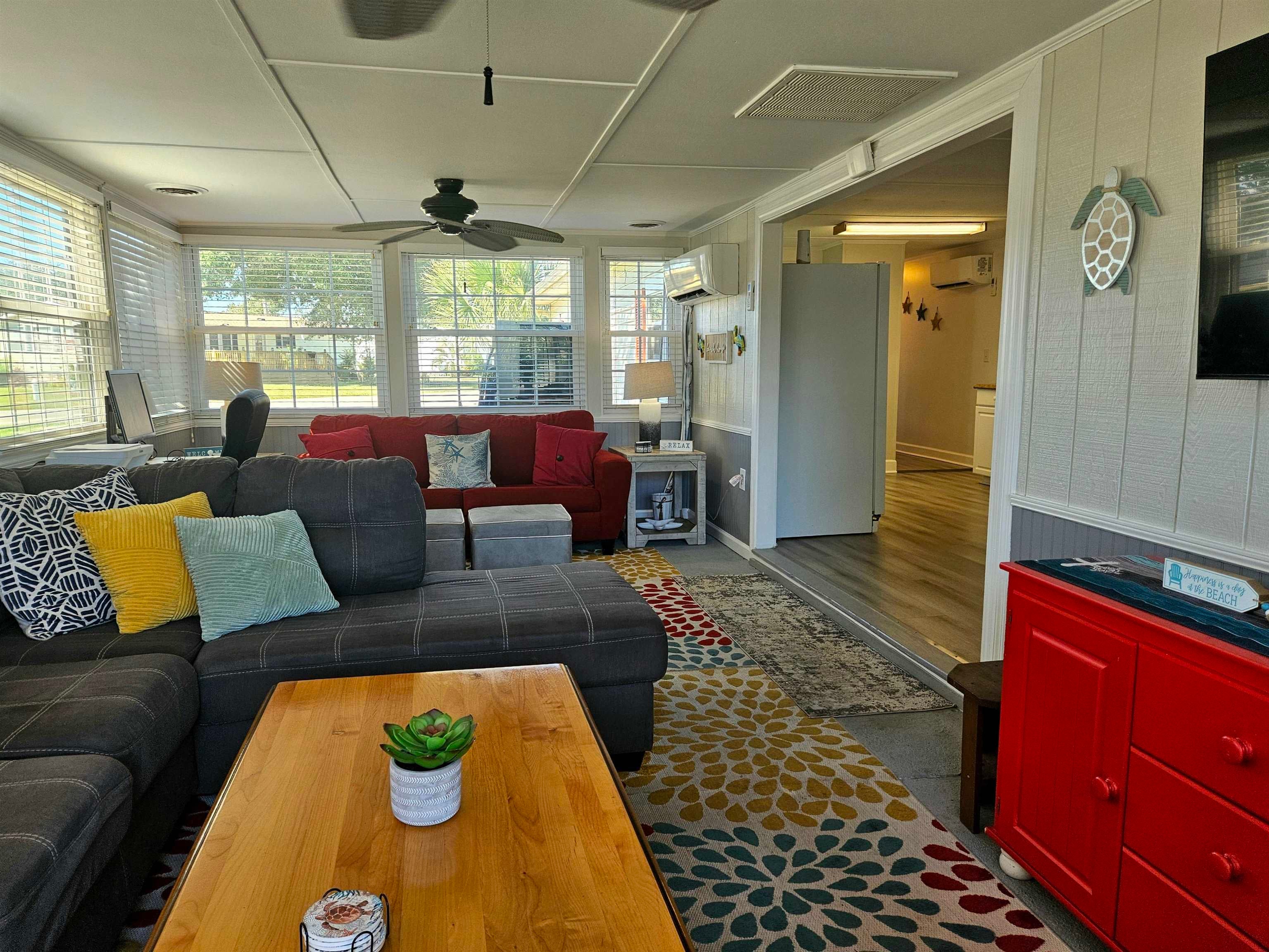 204 Flamingo Ct.