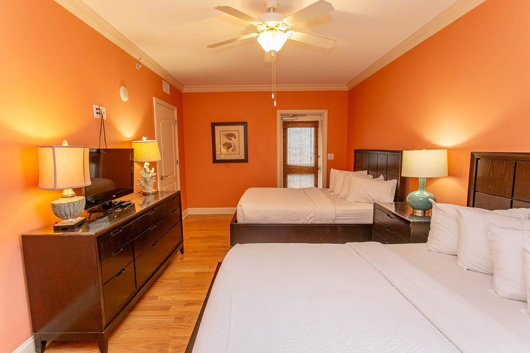 100 North Beach Blvd. 619