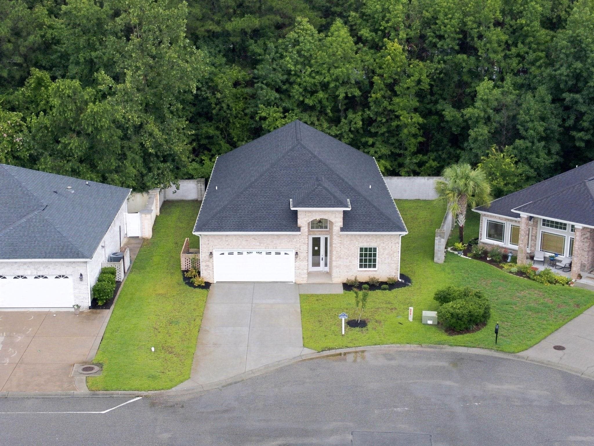 329 Waterfall Circle