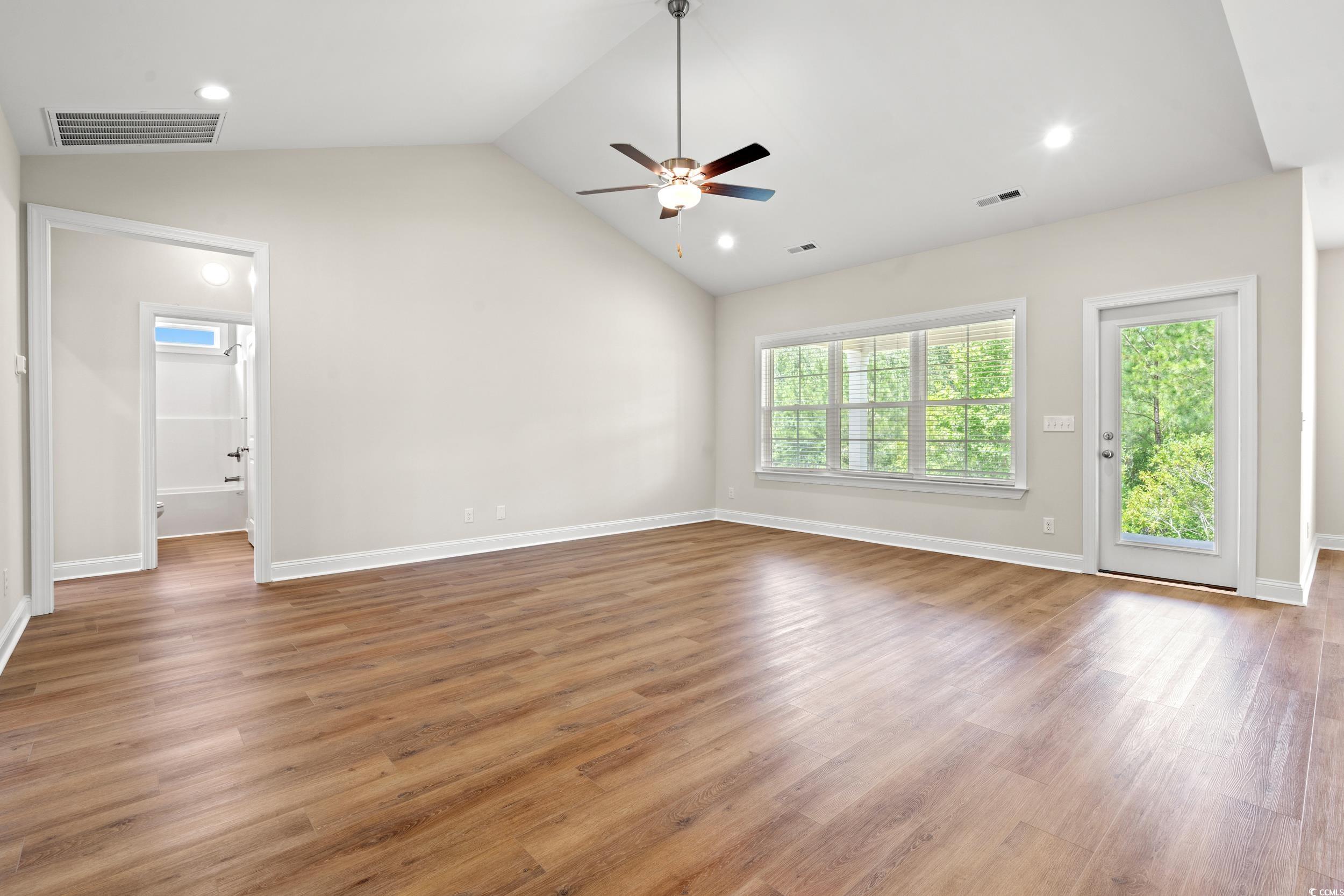 5004 Shore Breeze Dr.
