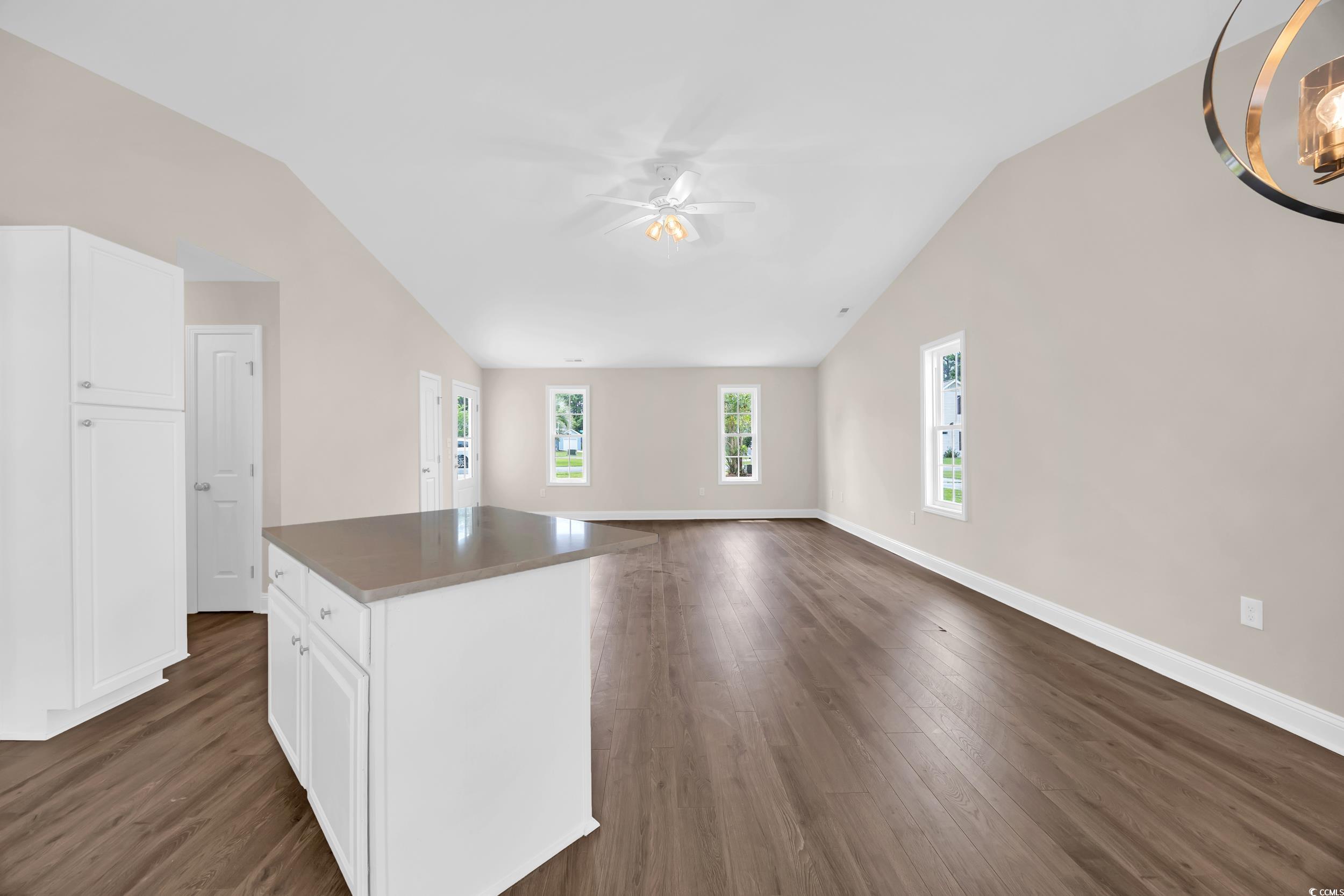 9655 Kings Grant Dr.